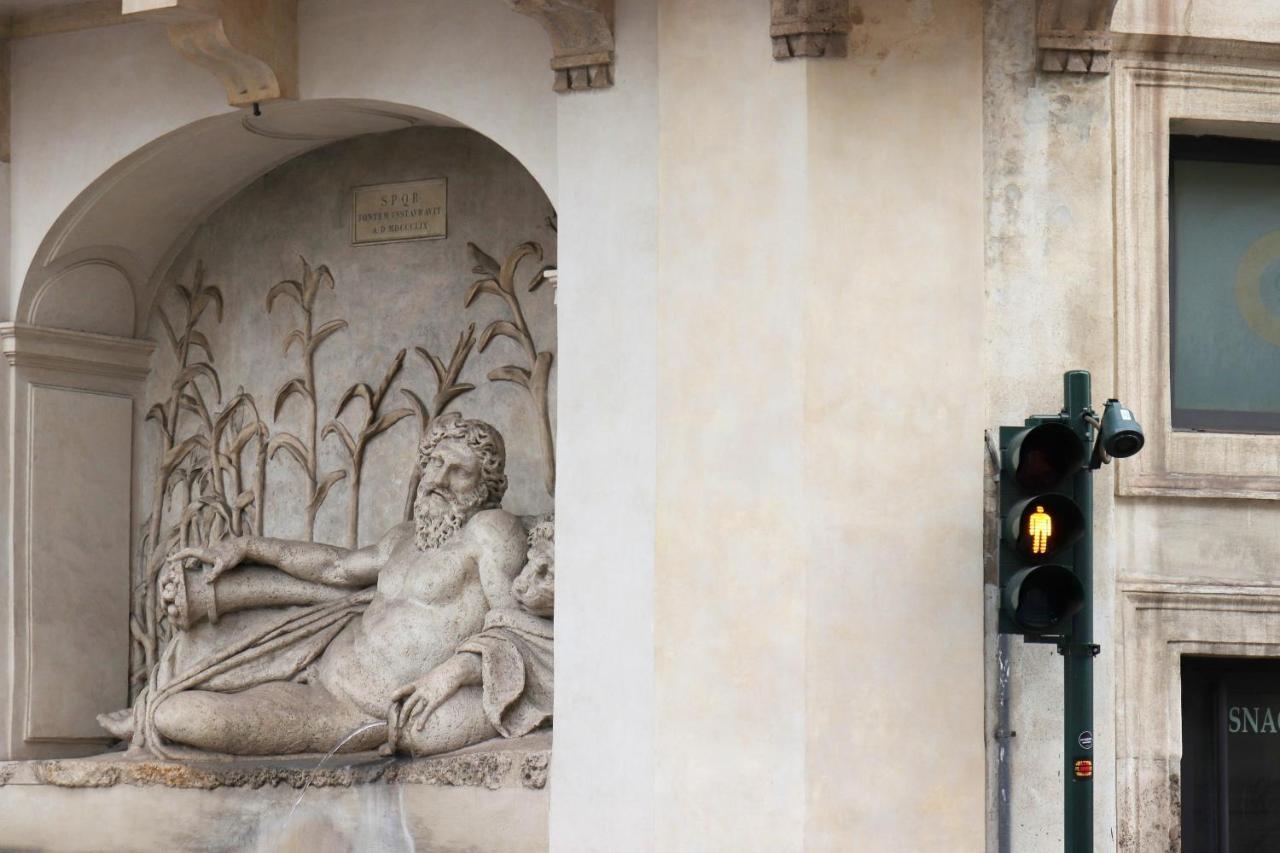 Trevi Grand Blu Suite B&B ローマ エクステリア 写真