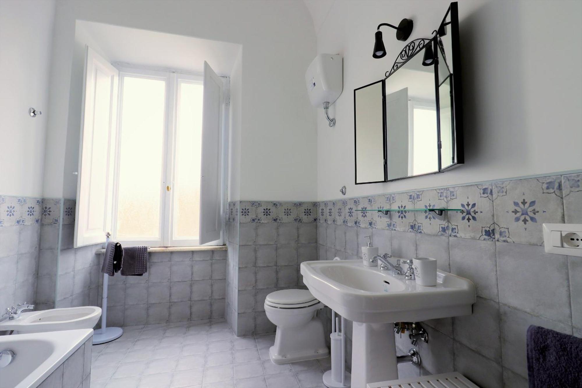 Trevi Grand Blu Suite B&B ローマ エクステリア 写真